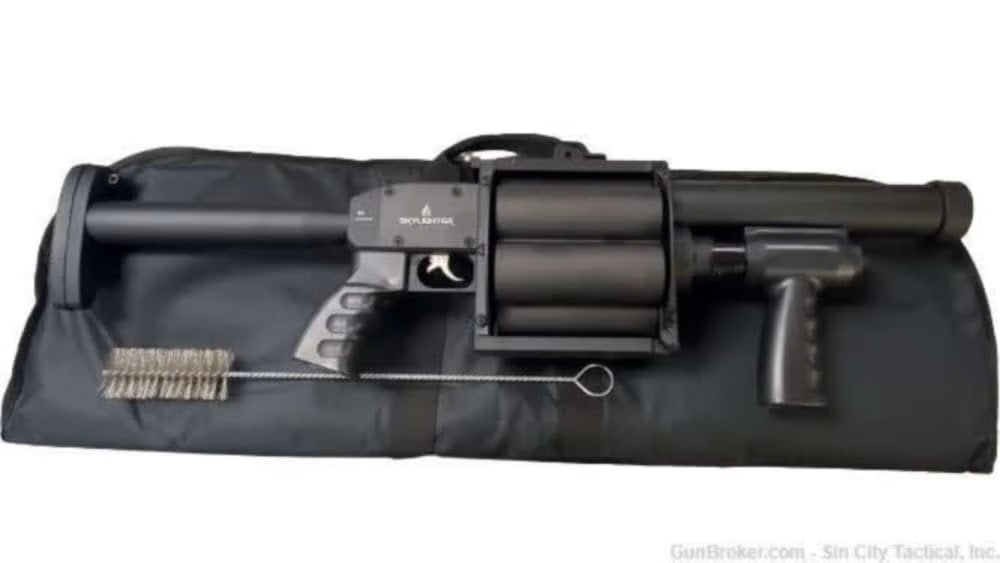 6 SHOT ROTARY FLARE LAUNCHER *FACTORY SECOND*